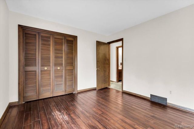 19010 Lacrosse Avenue, Lathrup Village, MI 48076