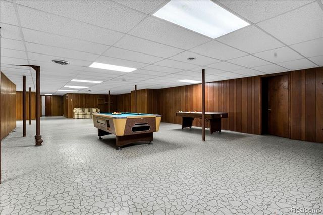 19010 Lacrosse Avenue, Lathrup Village, MI 48076