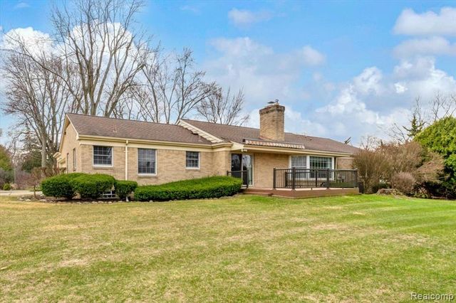 19010 Lacrosse Avenue, Lathrup Village, MI 48076