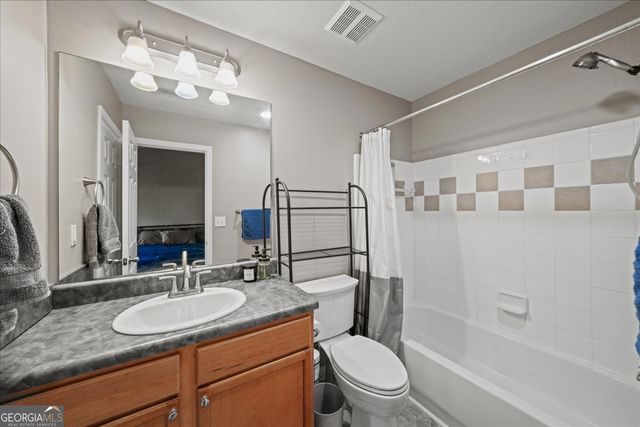 2064 Del Lago Circle NW 10, Kennesaw, GA 30152