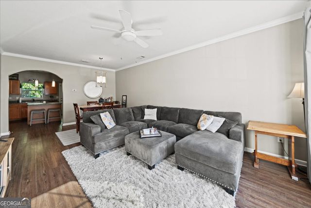 2064 Del Lago Circle NW 10, Kennesaw, GA 30152