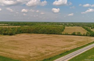 61551 Gratiot, Lenox, MI 48048