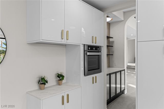 8600 Titleist Circle, Las Vegas, NV 89117