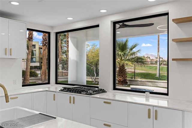 8600 Titleist Circle, Las Vegas, NV 89117