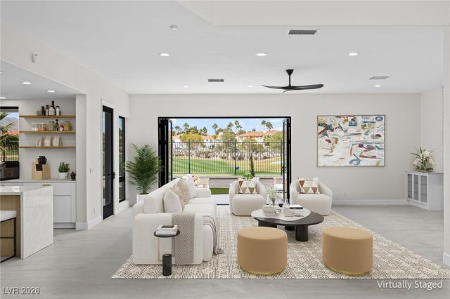 8600 Titleist Circle, Las Vegas, NV 89117