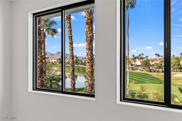 8600 Titleist Circle, Las Vegas, NV 89117