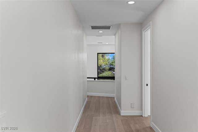 8600 Titleist Circle, Las Vegas, NV 89117