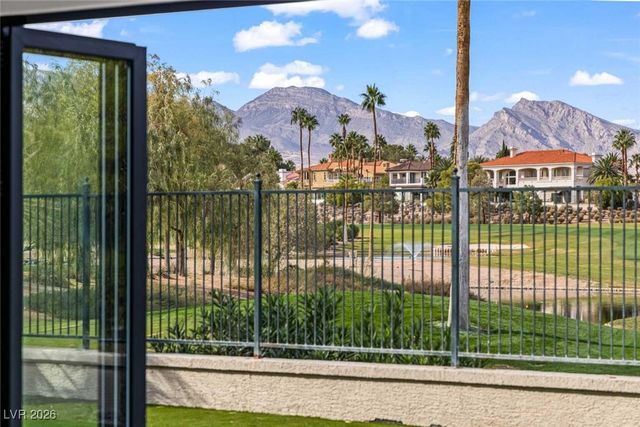 8600 Titleist Circle, Las Vegas, NV 89117