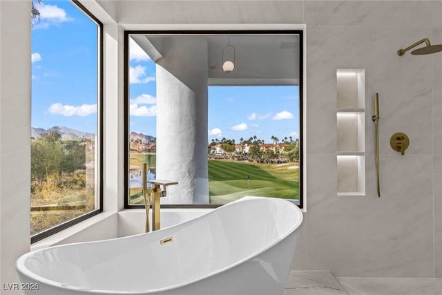 8600 Titleist Circle, Las Vegas, NV 89117