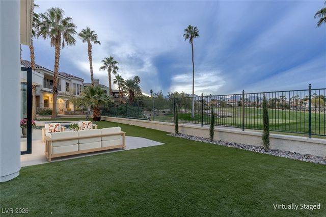 8600 Titleist Circle, Las Vegas, NV 89117