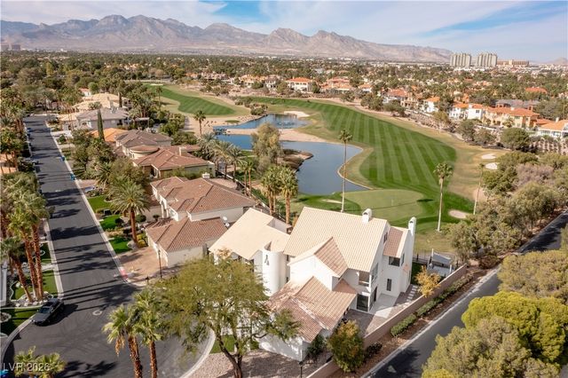 8600 Titleist Circle, Las Vegas, NV 89117