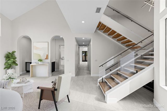 8600 Titleist Circle, Las Vegas, NV 89117