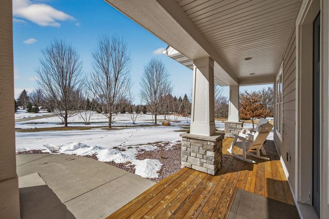 24111 Rice Lake Drive, Lakeville, MN 55044