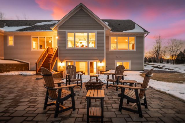 24111 Rice Lake Drive, Lakeville, MN 55044