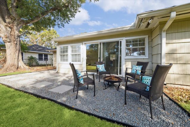 5805 Grape Street, Houston, TX 77074