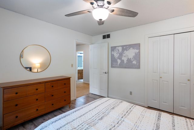 1205 LARAIL DR, Columbia, MO 65203