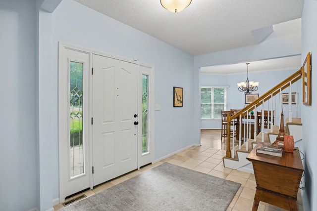 1205 LARAIL DR, Columbia, MO 65203