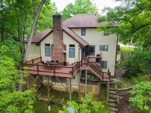 1205 LARAIL DR, Columbia, MO 65203