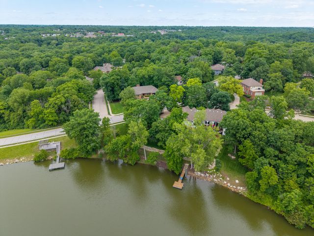 1205 LARAIL DR, Columbia, MO 65203