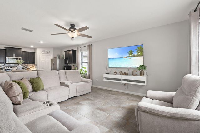 5605 Amusement Avenue, Fort Pierce, FL 34947