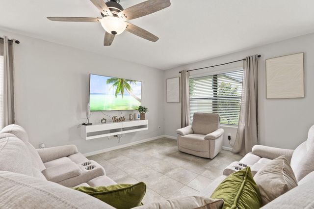 5605 Amusement Avenue, Fort Pierce, FL 34947