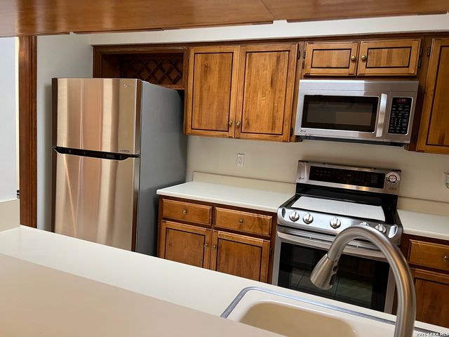 4307 Shavano Woods St, San Antonio, TX 78249