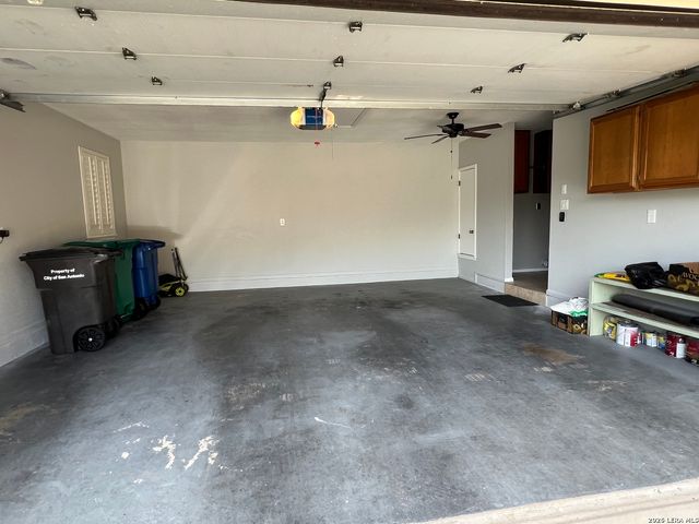 4307 Shavano Woods St, San Antonio, TX 78249