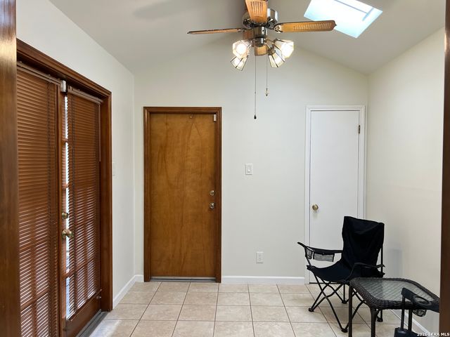 4307 Shavano Woods St, San Antonio, TX 78249