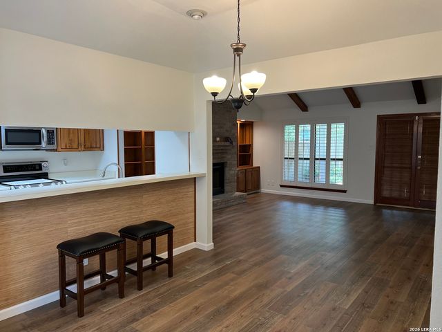 4307 Shavano Woods St, San Antonio, TX 78249