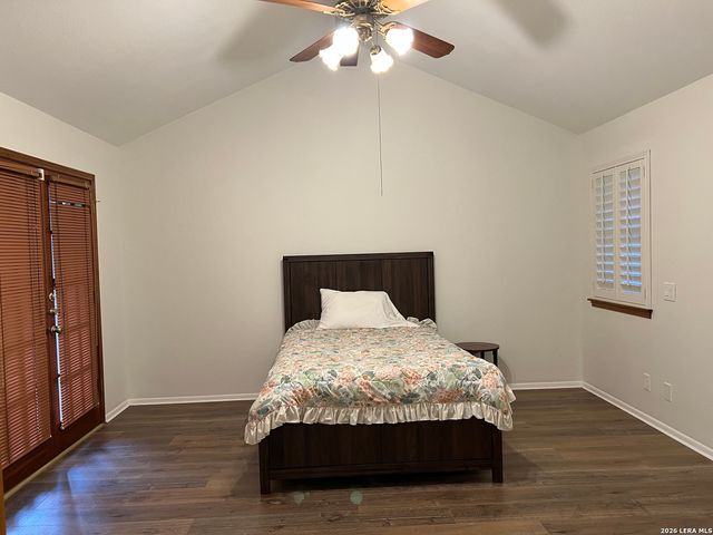 4307 Shavano Woods St, San Antonio, TX 78249