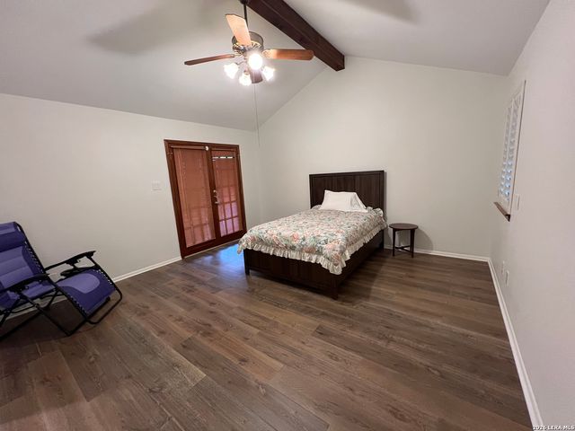 4307 Shavano Woods St, San Antonio, TX 78249