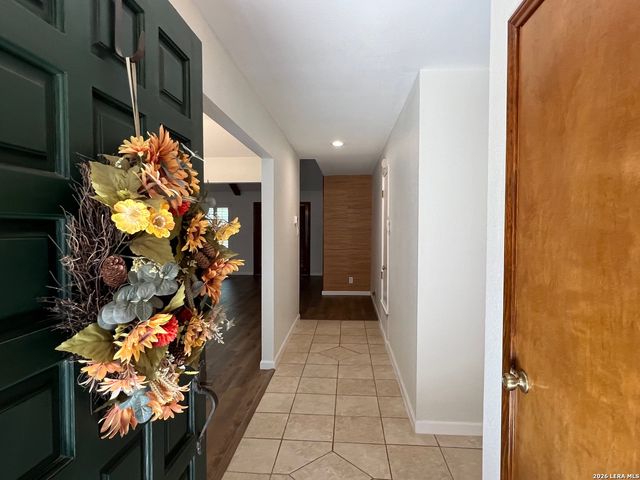 4307 Shavano Woods St, San Antonio, TX 78249