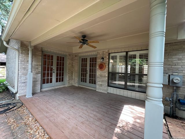 4307 Shavano Woods St, San Antonio, TX 78249