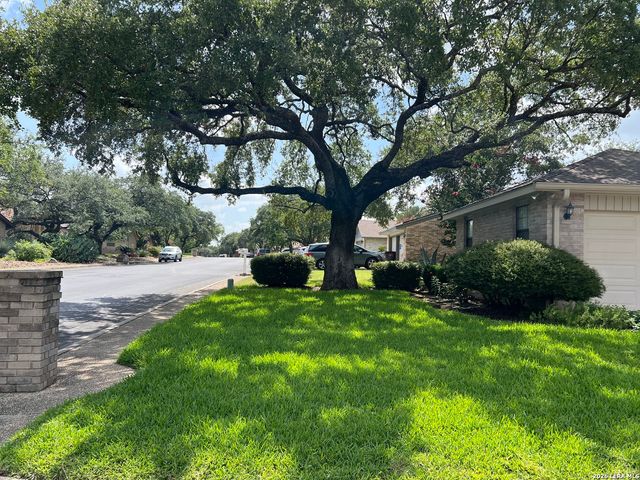 4307 Shavano Woods St, San Antonio, TX 78249