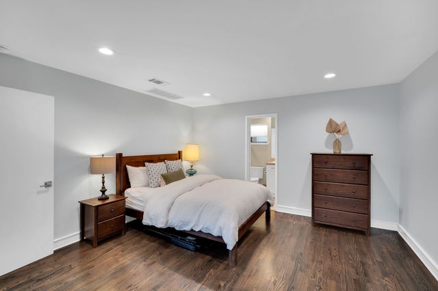 2119 Albany Street, Dallas, TX 75201