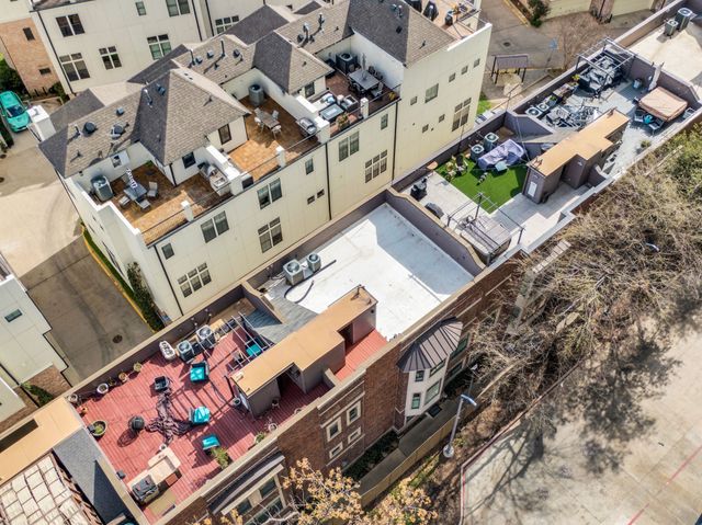 2119 Albany Street, Dallas, TX 75201