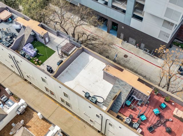 2119 Albany Street, Dallas, TX 75201