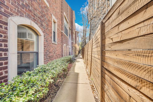 2119 Albany Street, Dallas, TX 75201