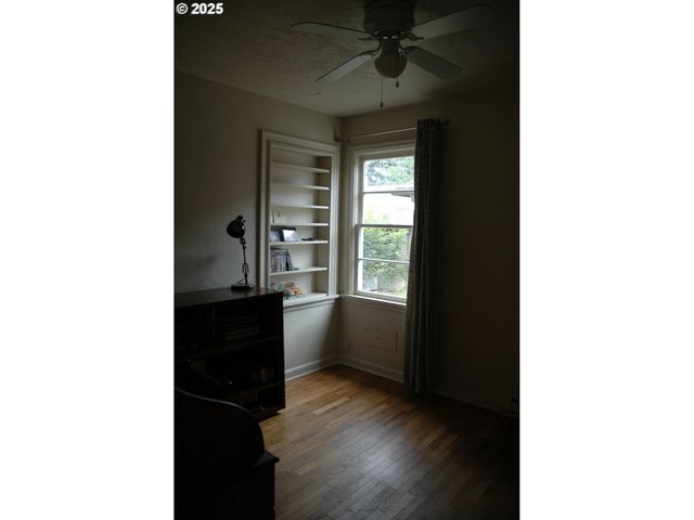 124 S 20TH St, St Helens, OR 97051