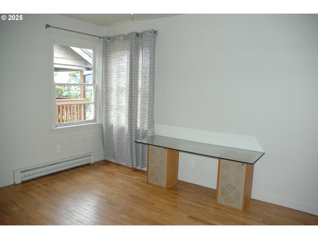 124 S 20TH St, St Helens, OR 97051