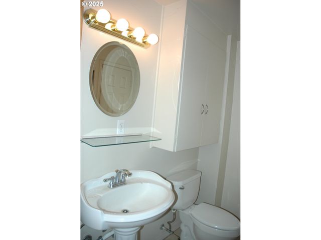 124 S 20TH St, St Helens, OR 97051