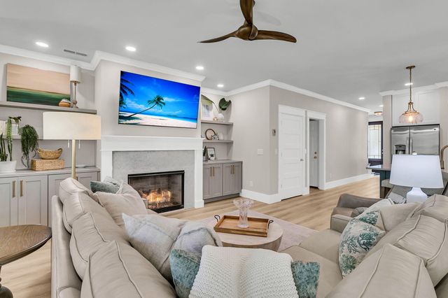 368 Mercantile Road, Mcclellanville, SC 29458