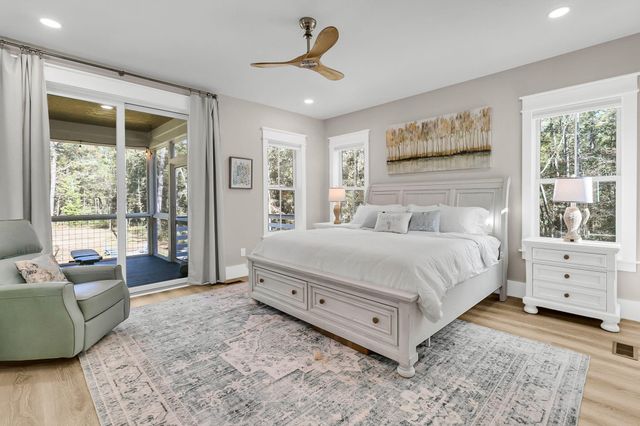 368 Mercantile Road, Mcclellanville, SC 29458