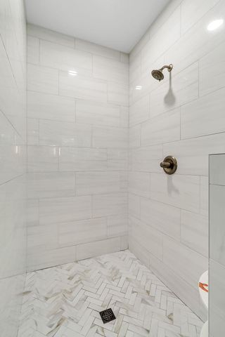 368 Mercantile Road, Mcclellanville, SC 29458