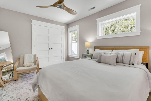 368 Mercantile Road, Mcclellanville, SC 29458