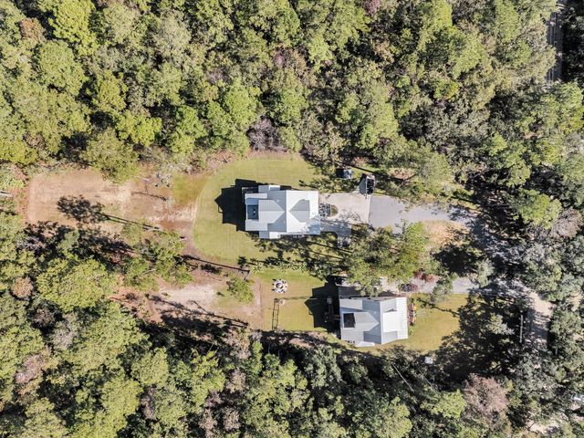 368 Mercantile Road, Mcclellanville, SC 29458