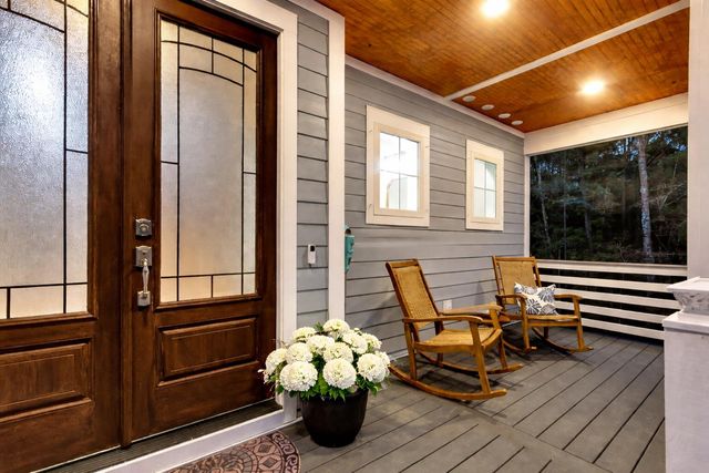 368 Mercantile Road, Mcclellanville, SC 29458