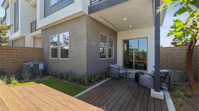 1525 Snowberry Place, Montebello, CA 90640