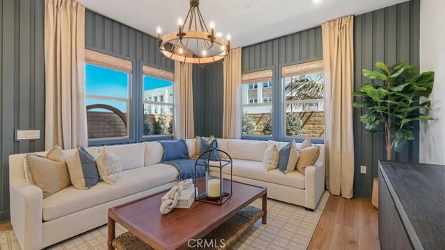 1525 Snowberry Place, Montebello, CA 90640