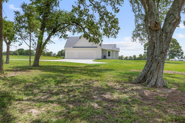 11150 Fm 389, Burton, TX 77835